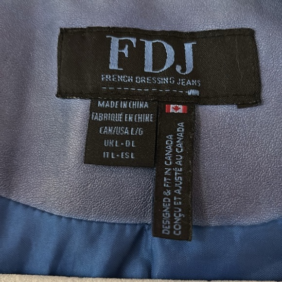 Vegan Leather Blazer - Picture 2 of 2